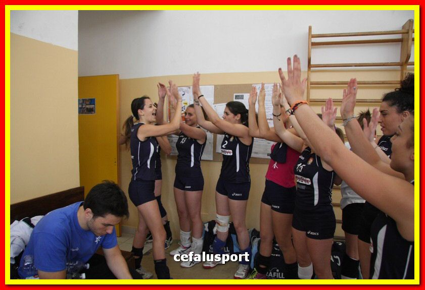 150523 volley 181_tn.jpg